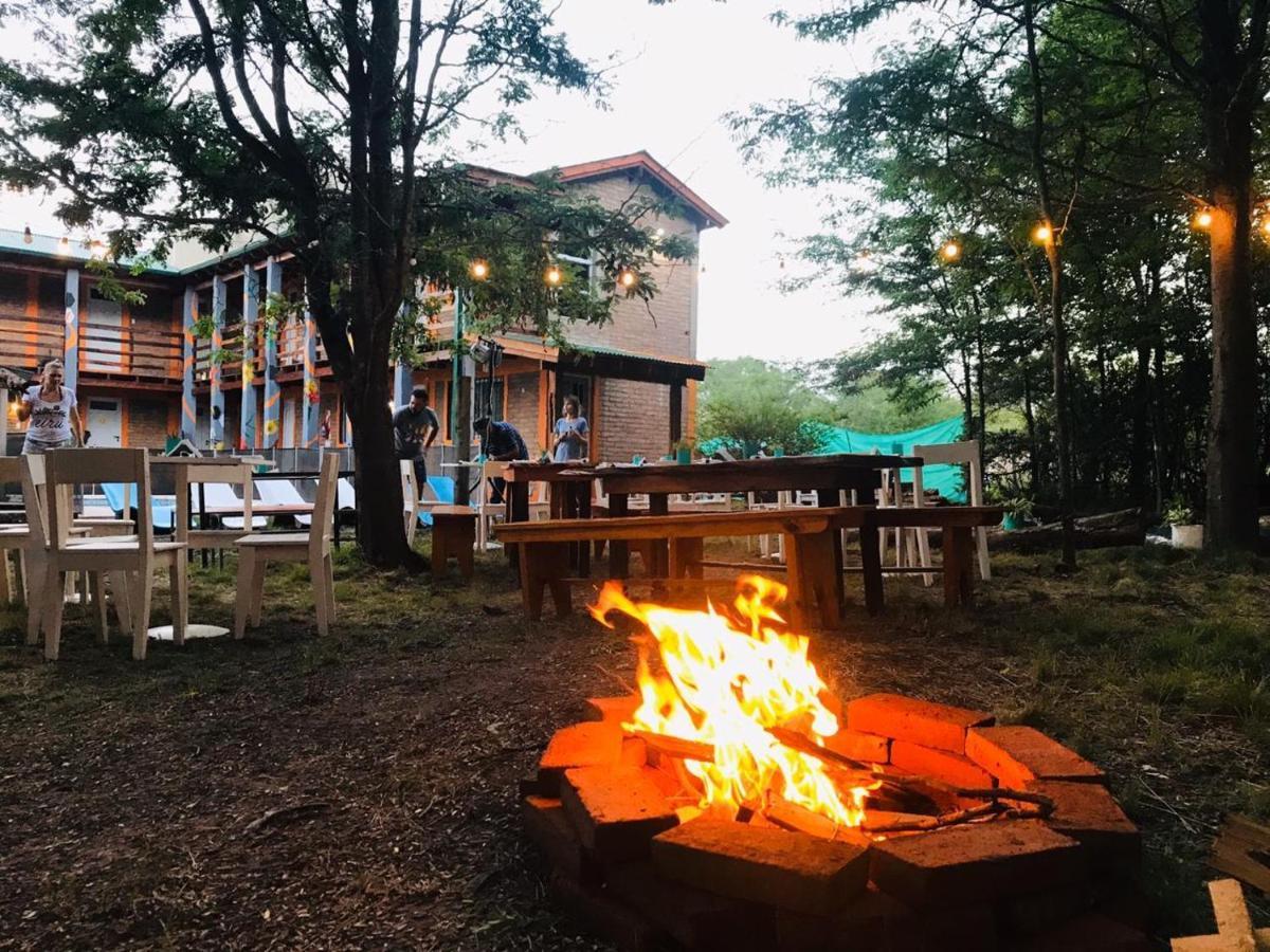 Eiru Hostel Santa Rosa de Calamuchita Exteriör bild