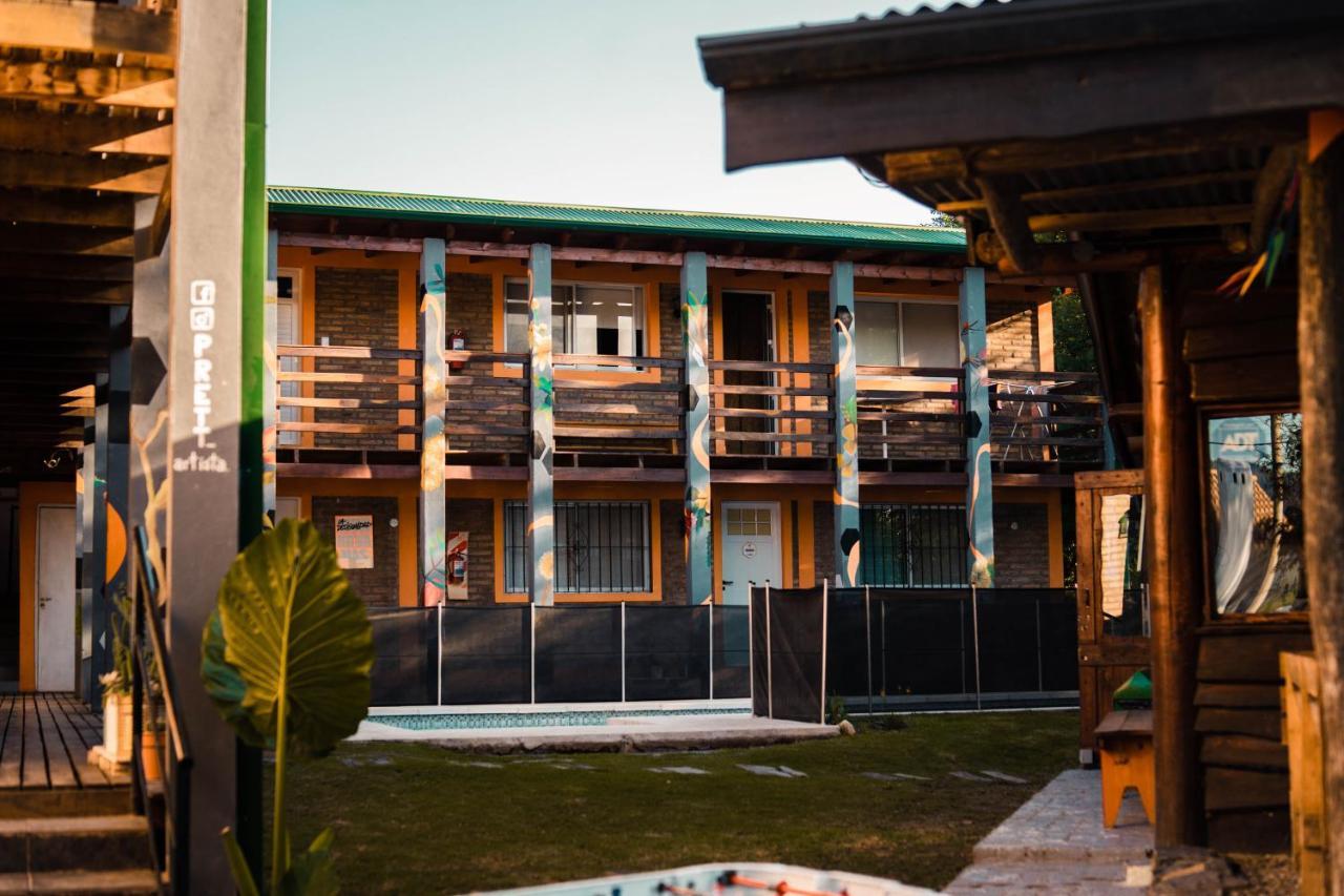 Eiru Hostel Santa Rosa de Calamuchita Exteriör bild